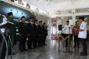 Prosesi pelantikan pimpinan baznaz Kuningan.